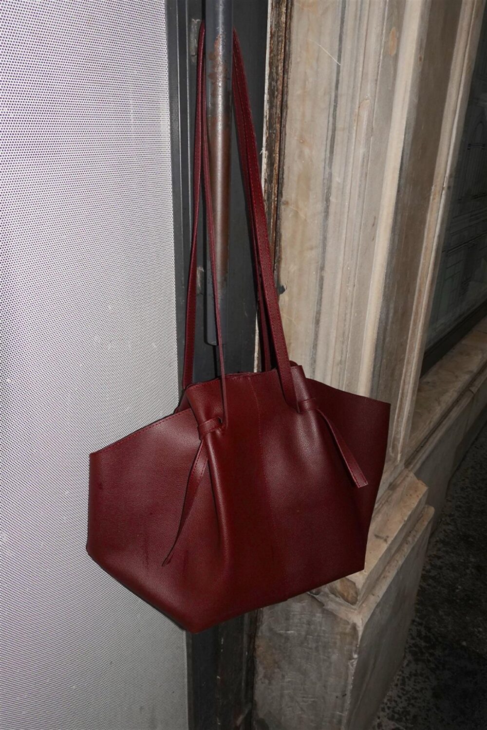 Moss Bordeaux