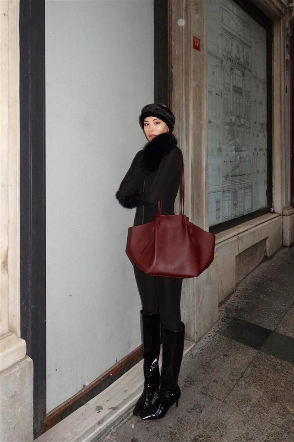 Moss Bordeaux