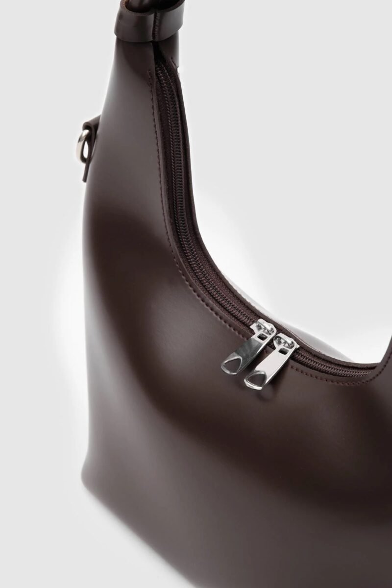 Sky Brown - Image 4