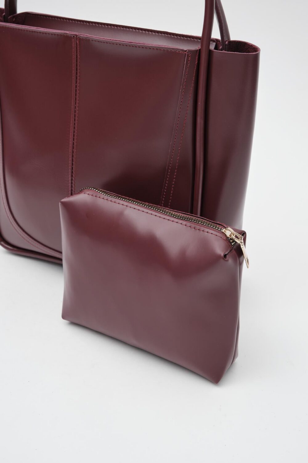 Moscow Bordeaux + Purse