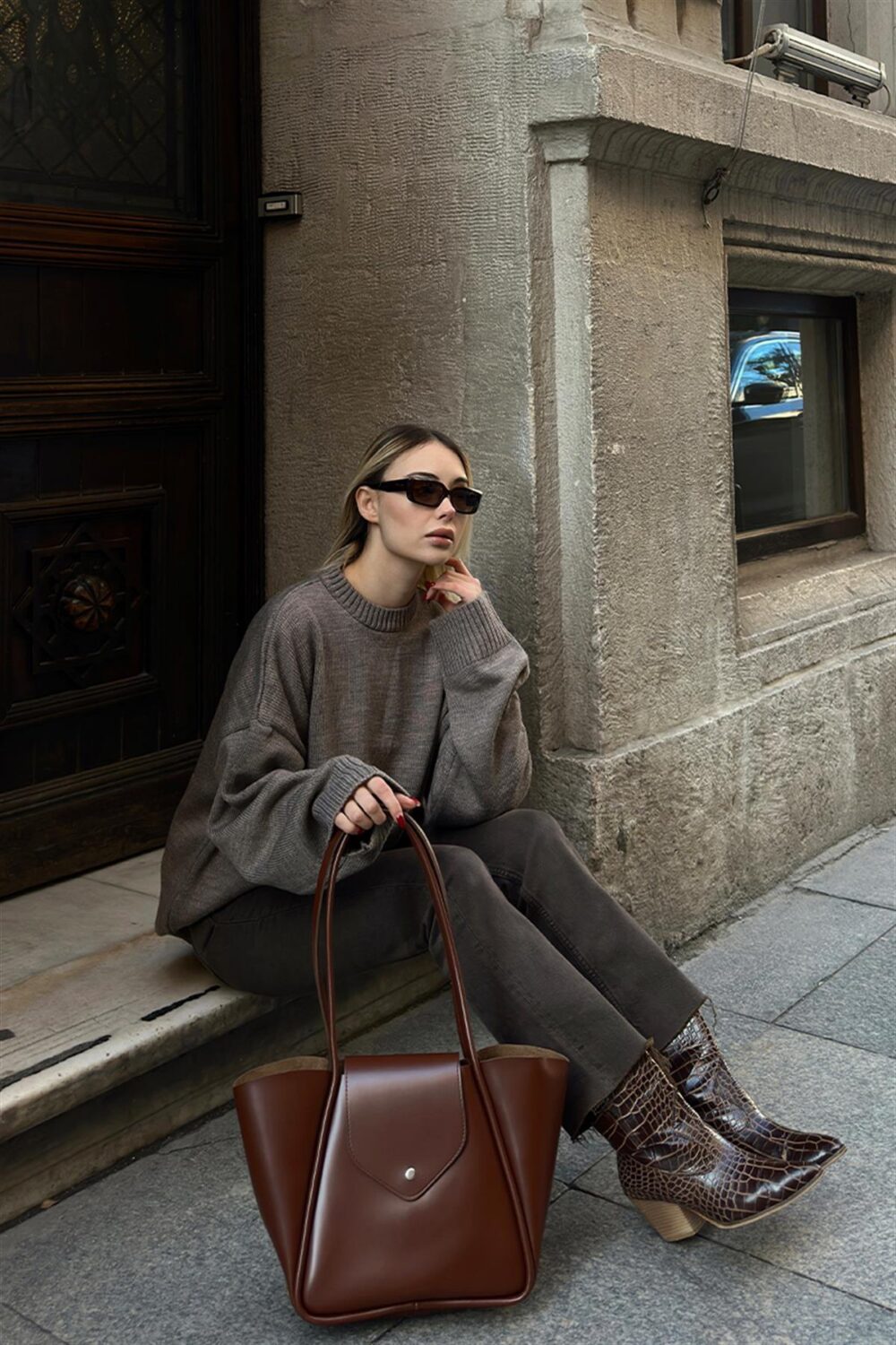 Petra Chestnut Brown + Purse