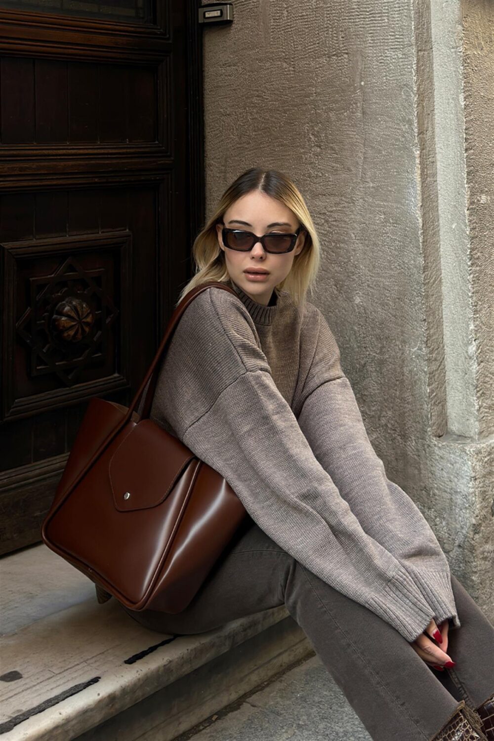 Petra Chestnut Brown + Purse