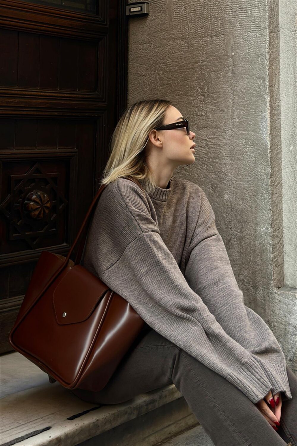 Petra Chestnut Brown + Purse