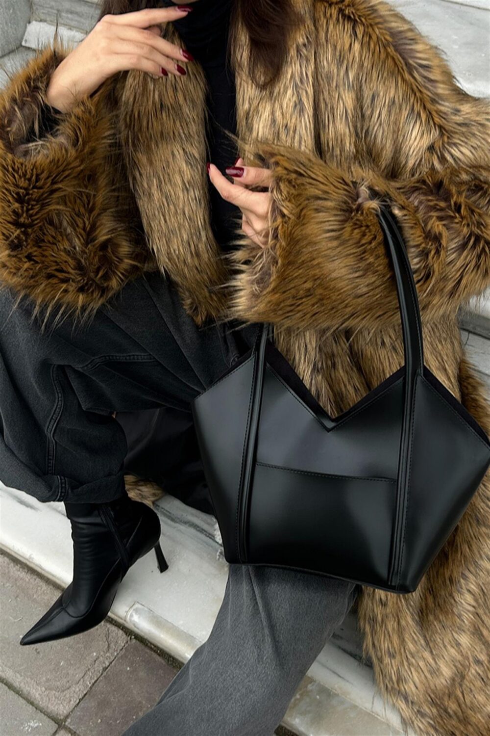 Honey Black