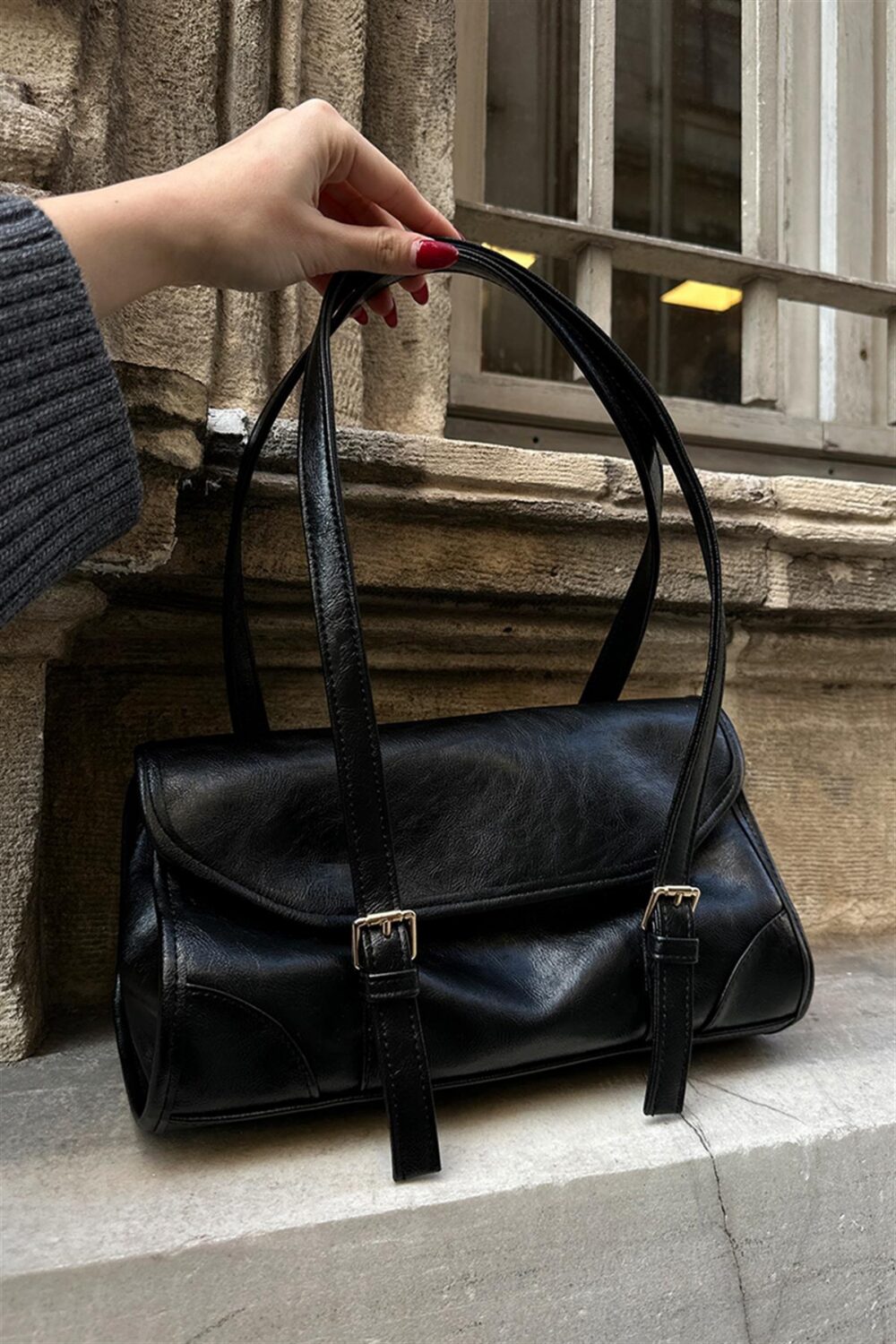 Calvino Black