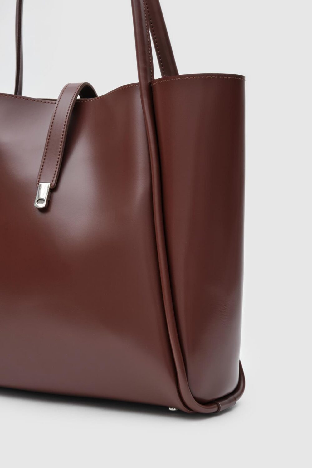 Chester Chestnut Brown + Purse