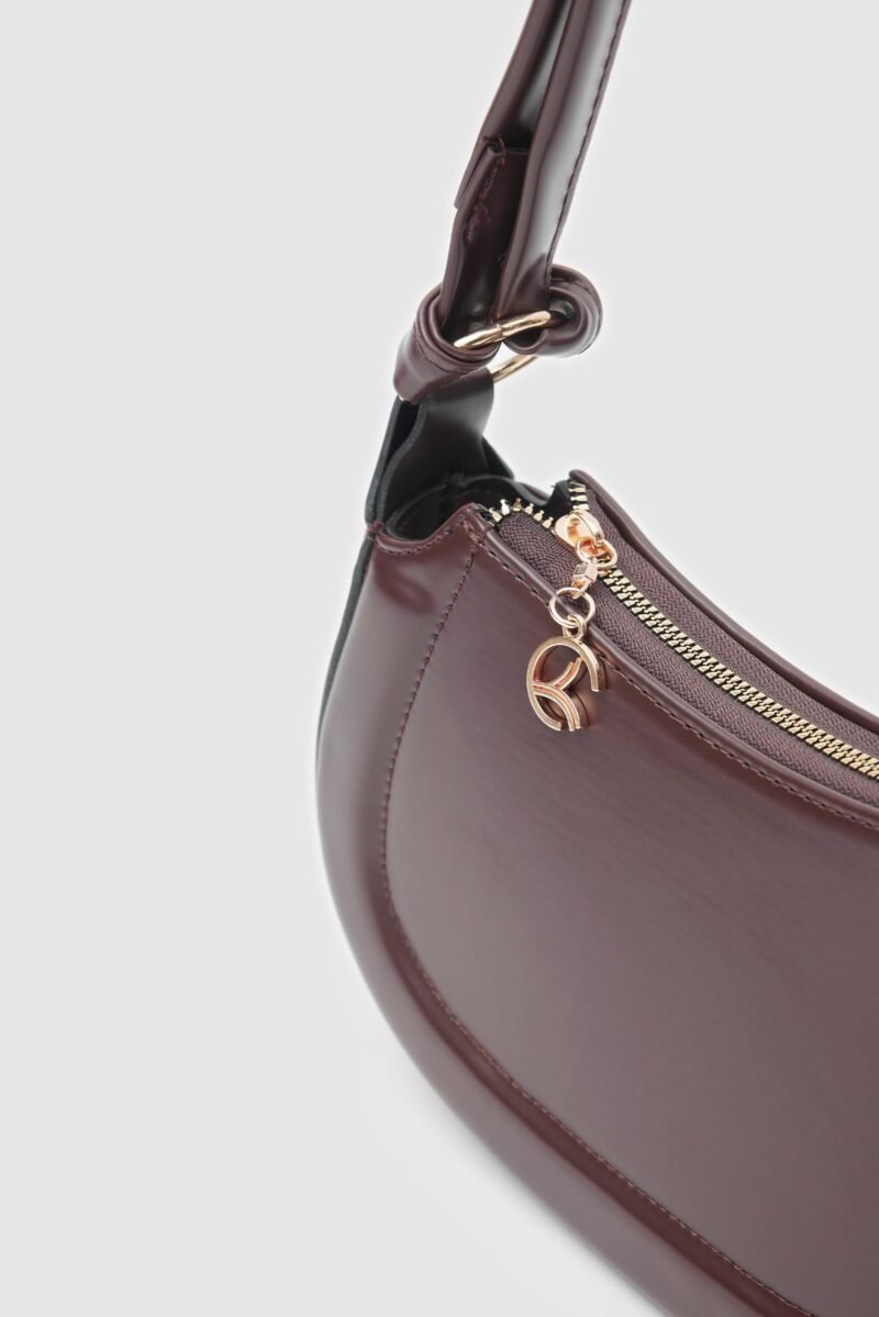 Gior Brown - Image 4