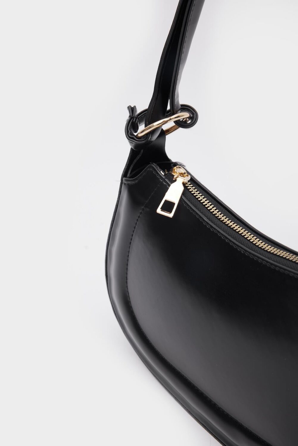 Gior Black