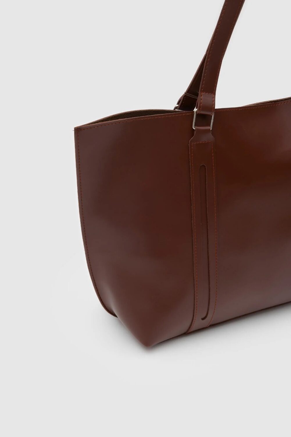 Kylie Chestnut Brown + Purse