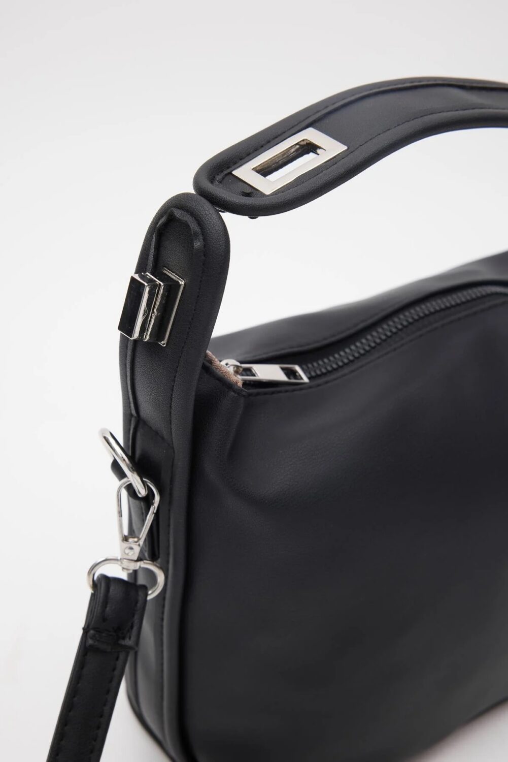 Hobo Black