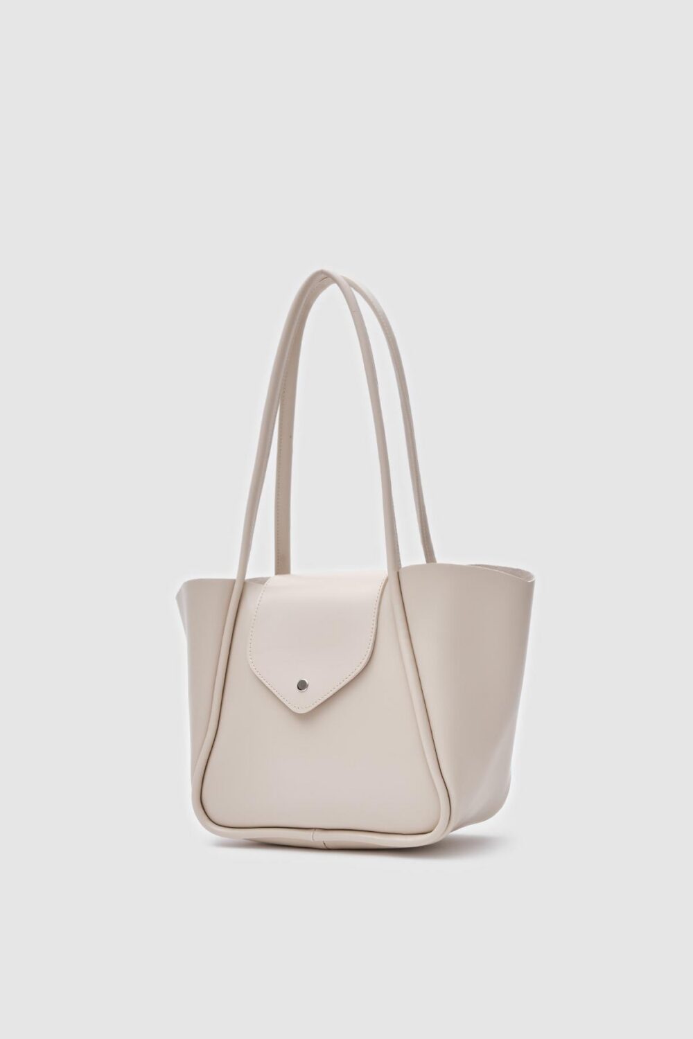 Petra Cream + Purse
