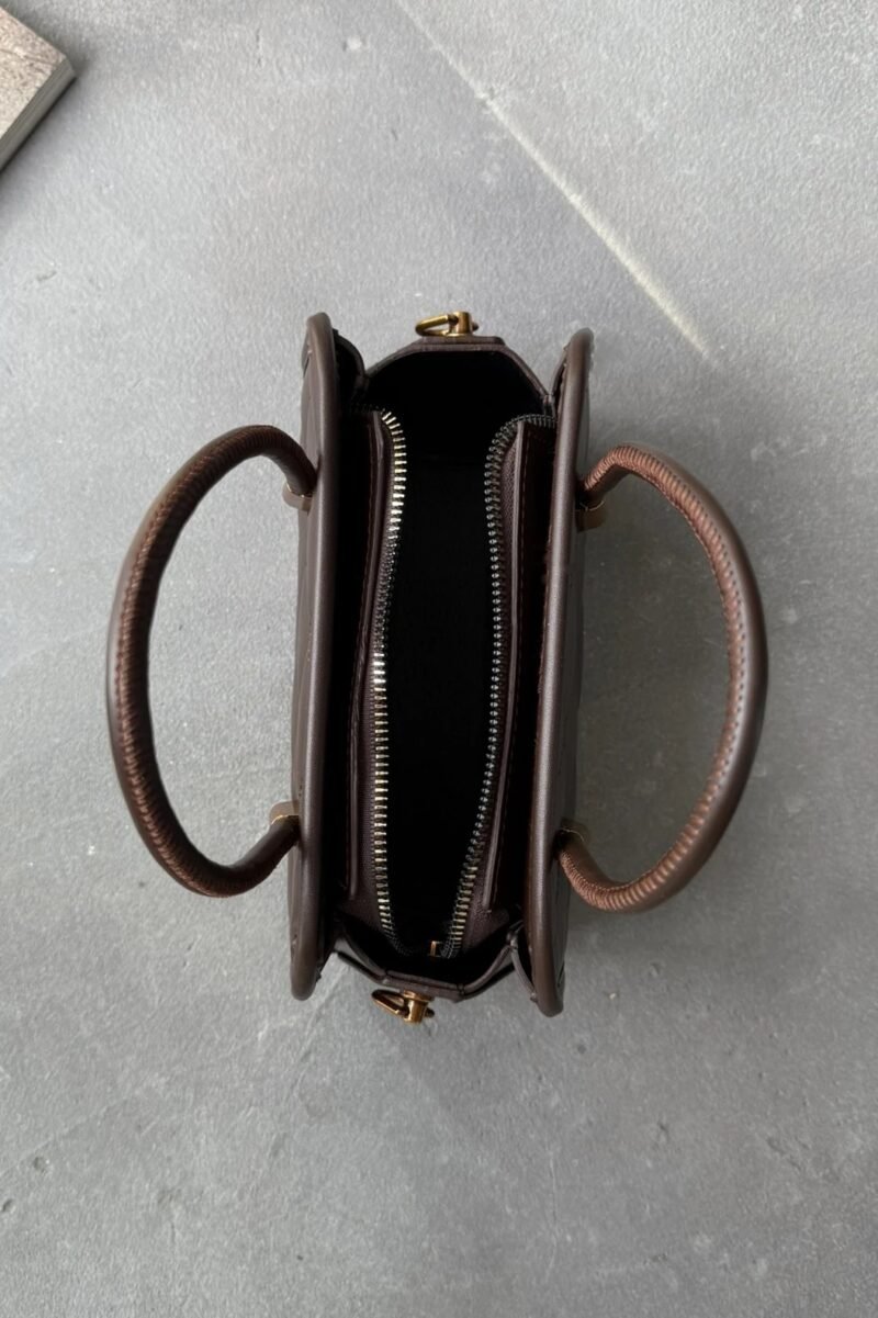 Bern Brown - Image 5