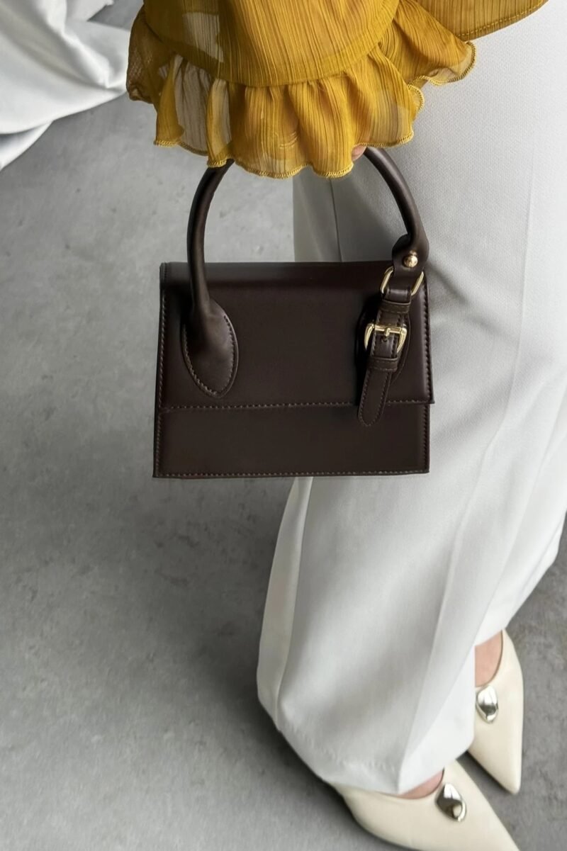 Polly Brown - Image 4