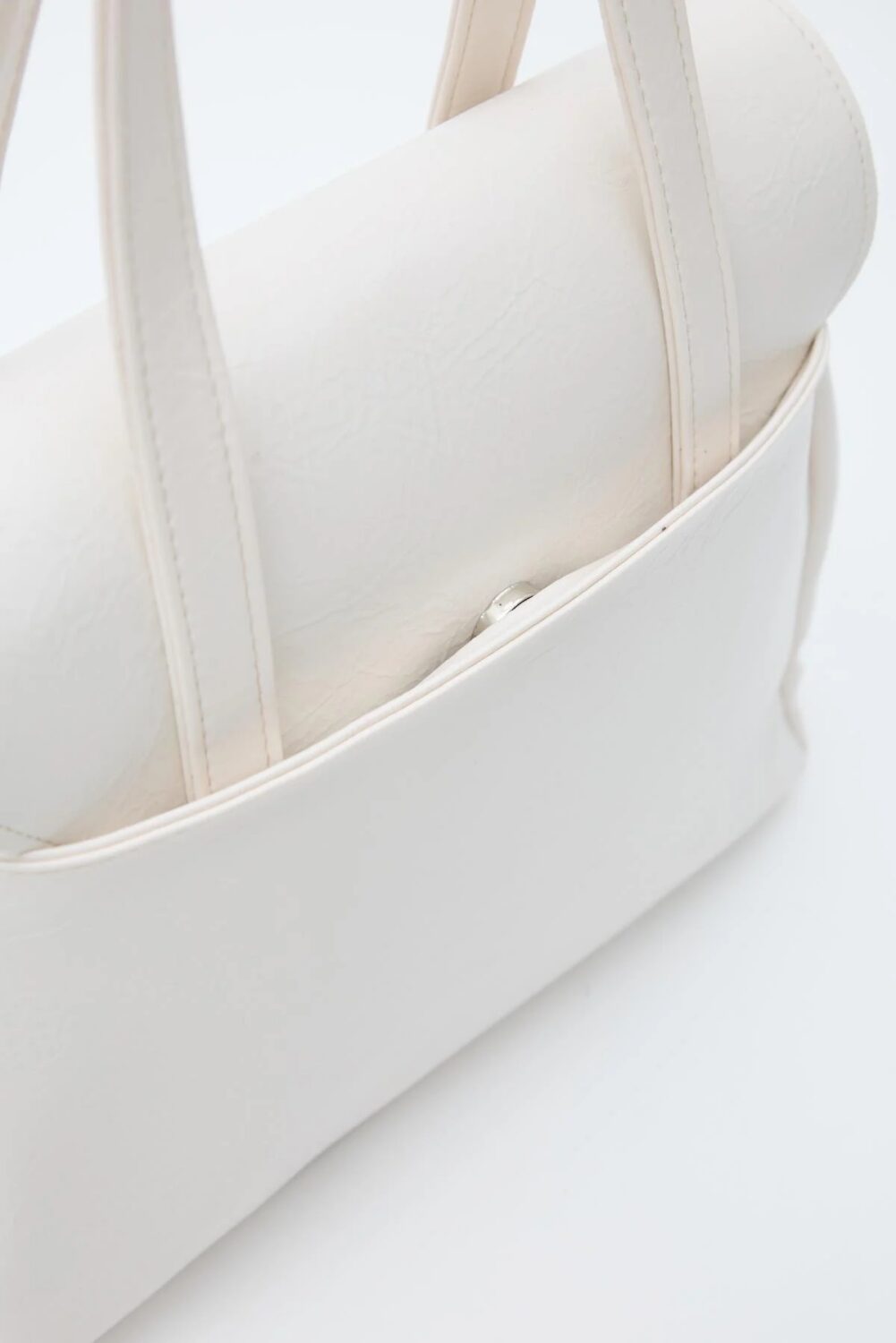Loma Off-White