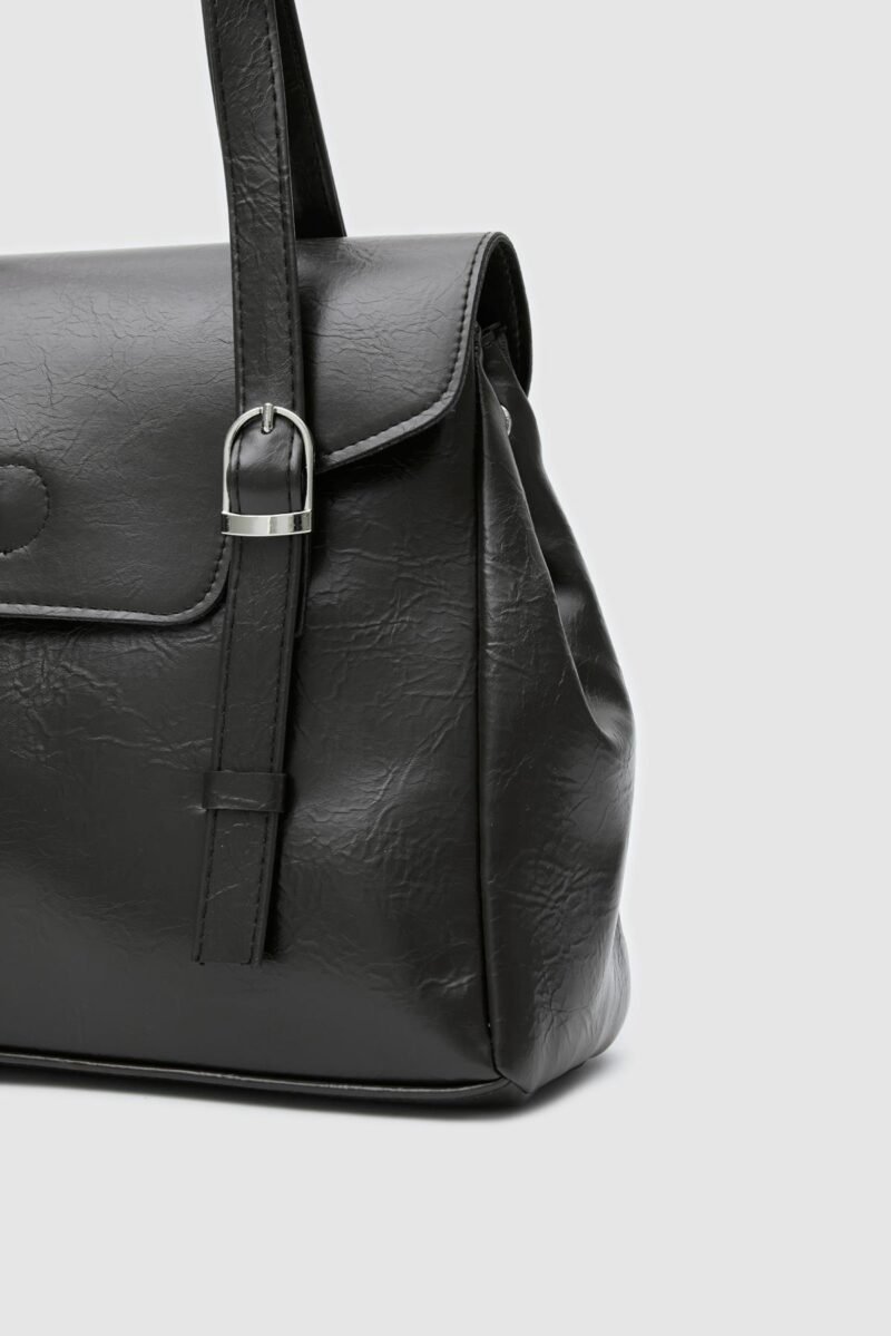 Loma Black - Image 3