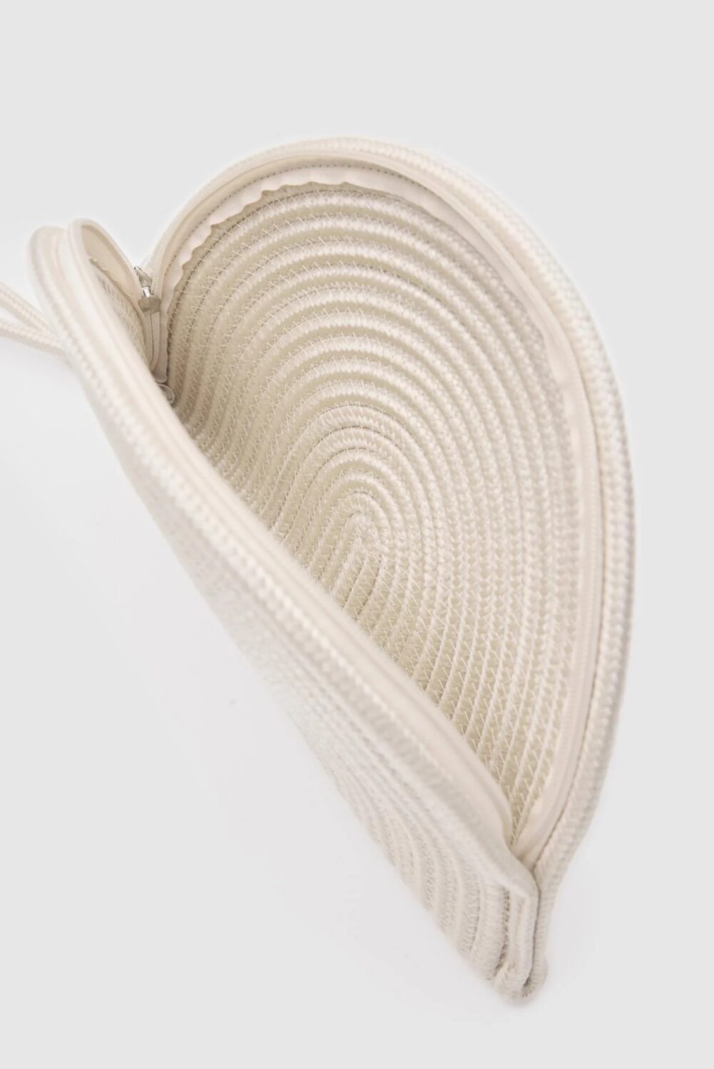 Breeze Cream Straw Handmade Clutch