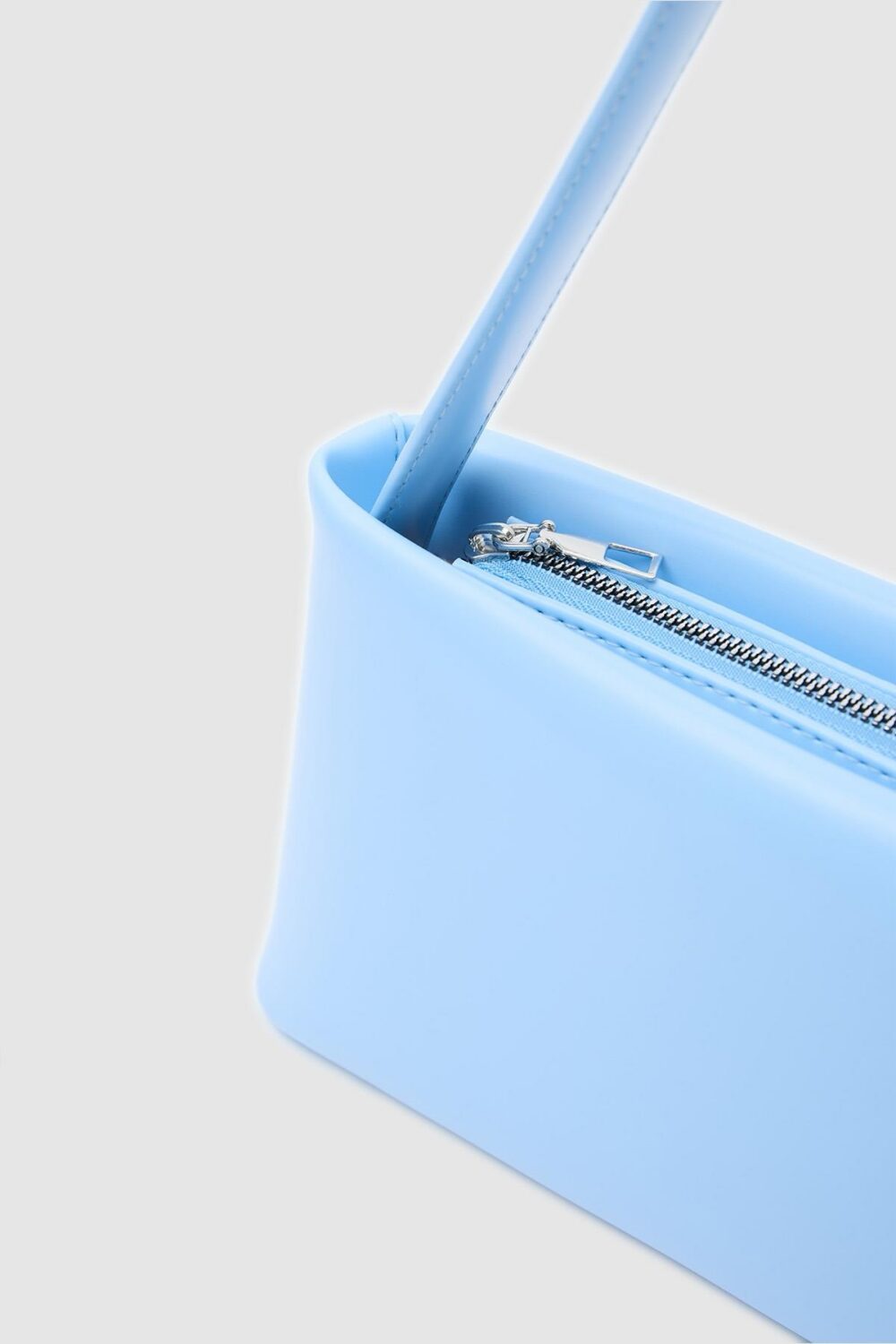Capella Baby Blue