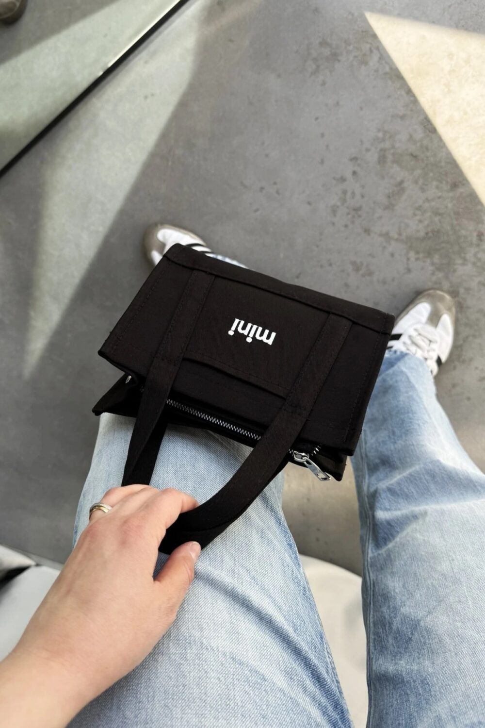 Mini Tote Black