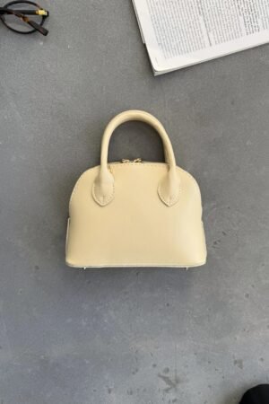 Darla Butter Yellow