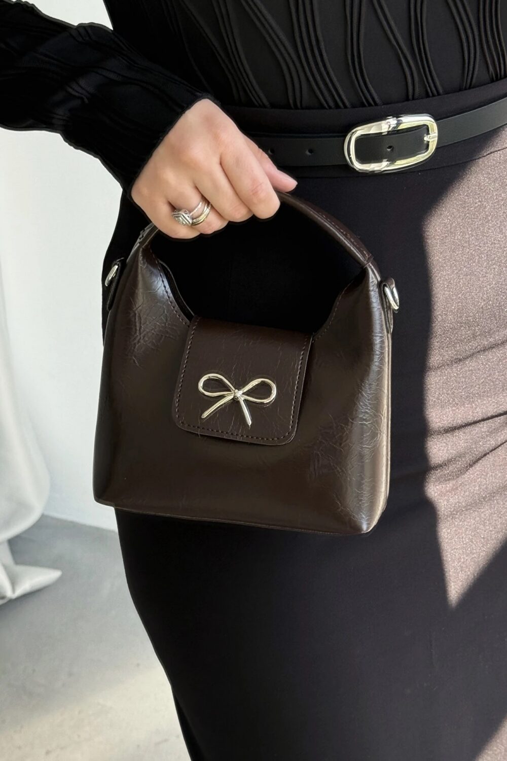 Papillon Brown