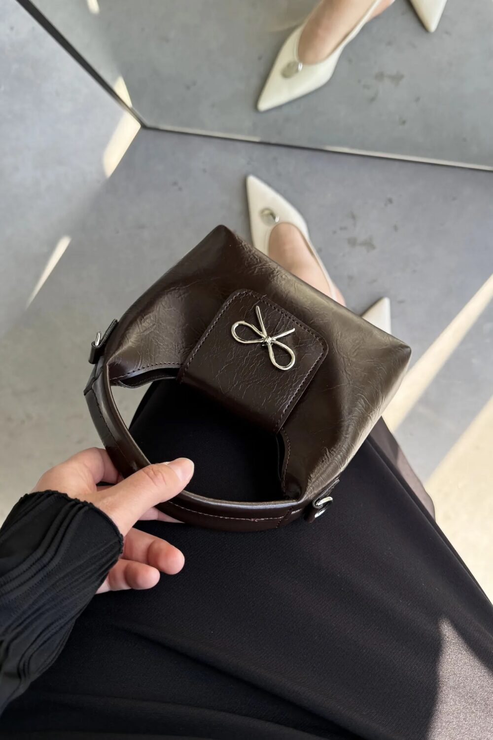 Papillon Brown
