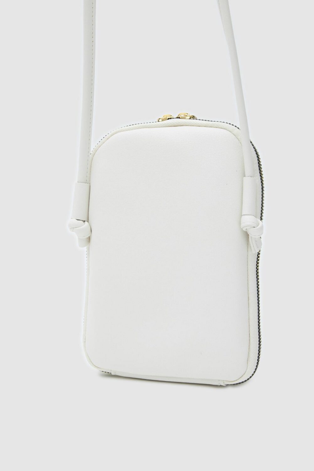 Vux Off-White