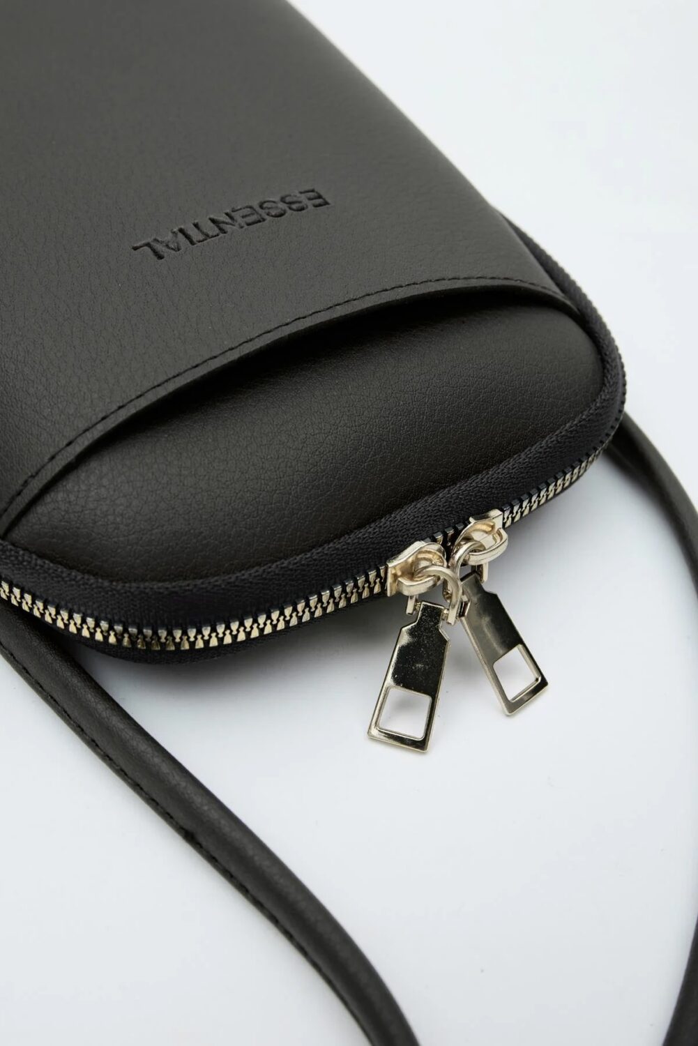 Vux Black