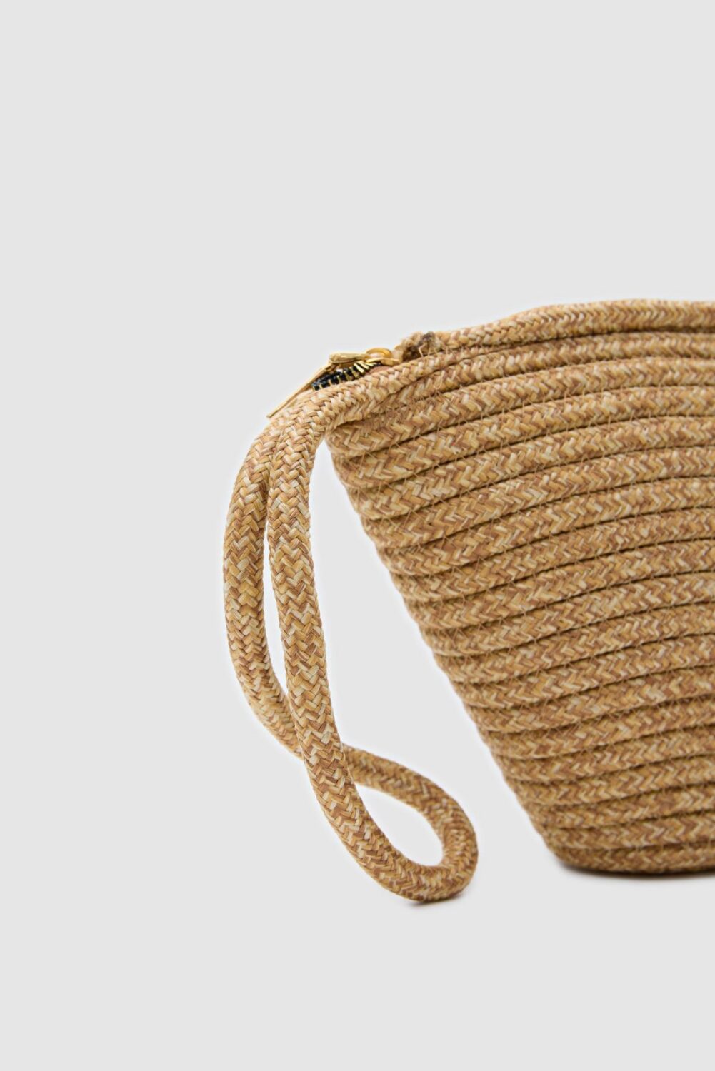 Rome Nude Straw Handmade Clutch