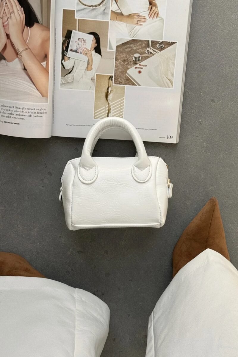 Candy White