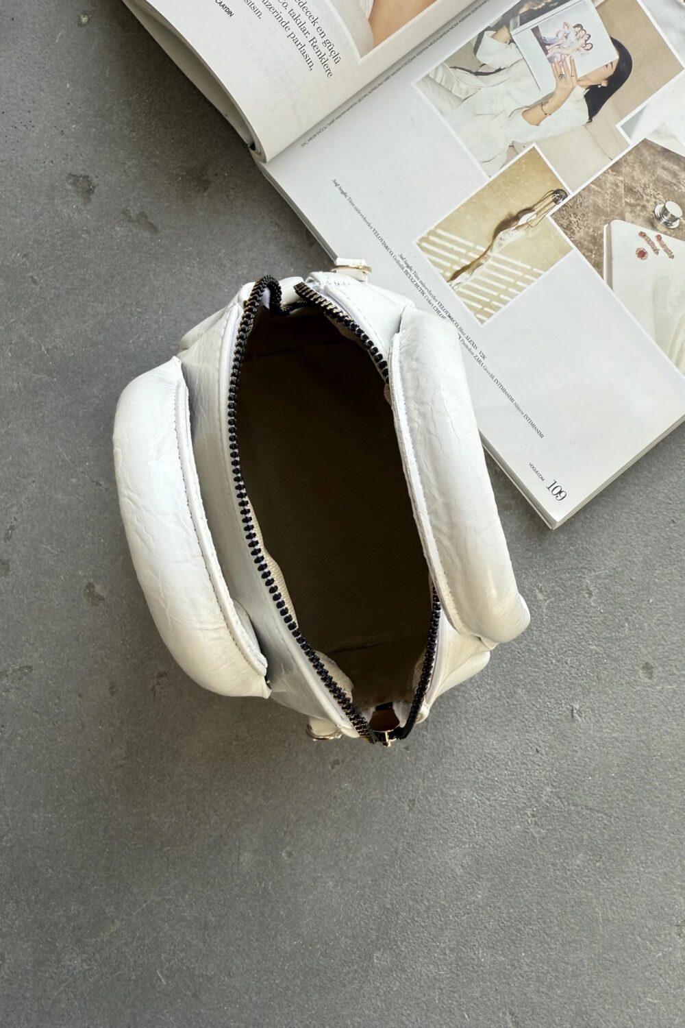 Candy White