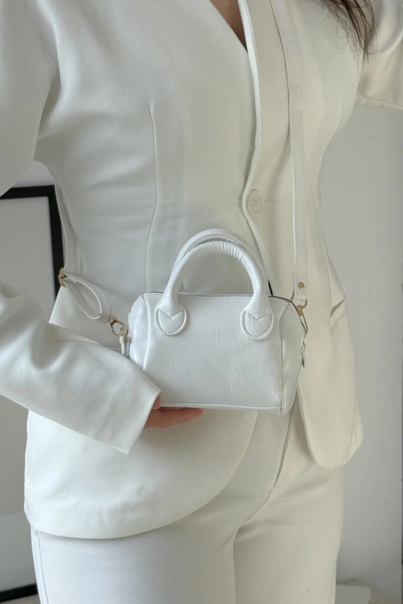 Candy White - Image 2