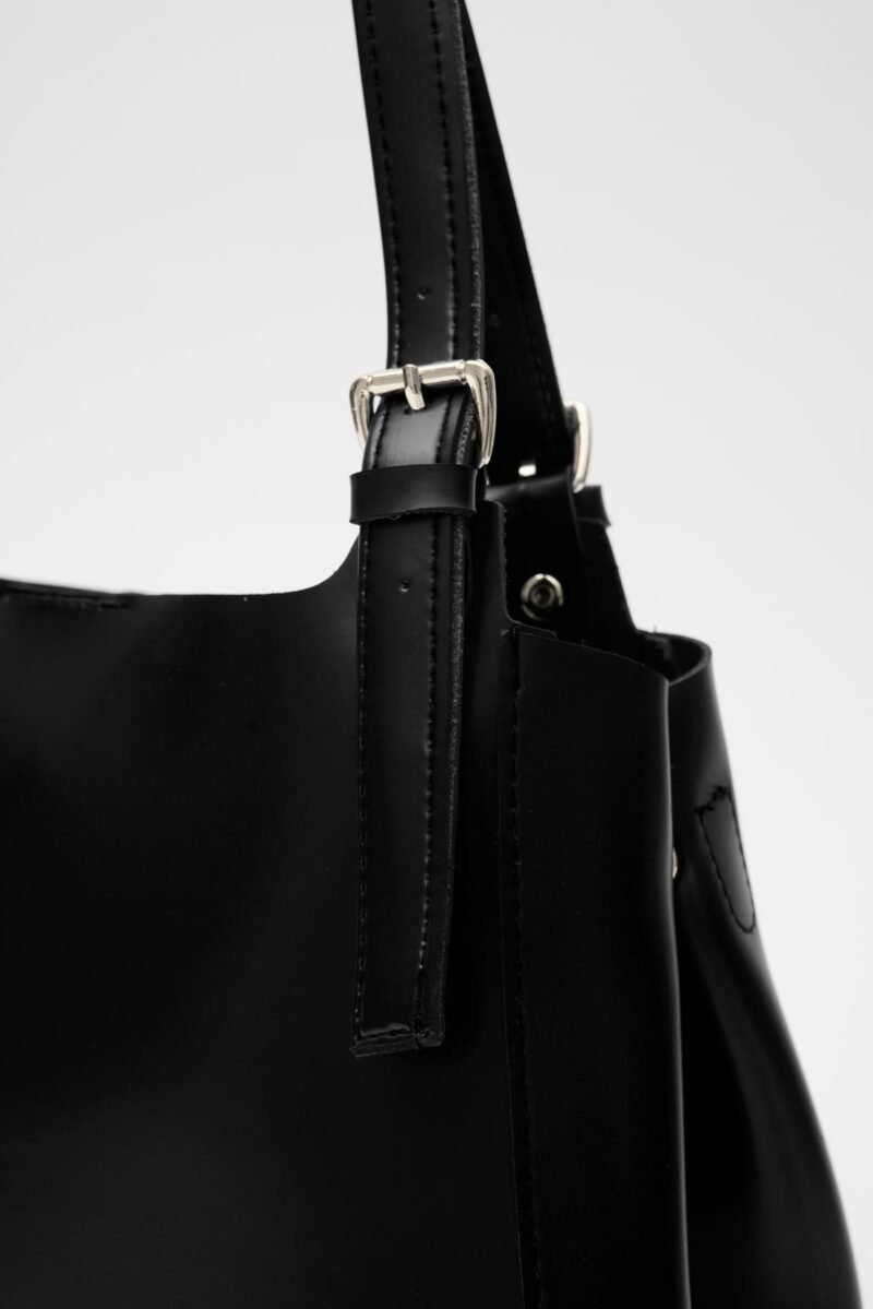 Solène Black - Image 4