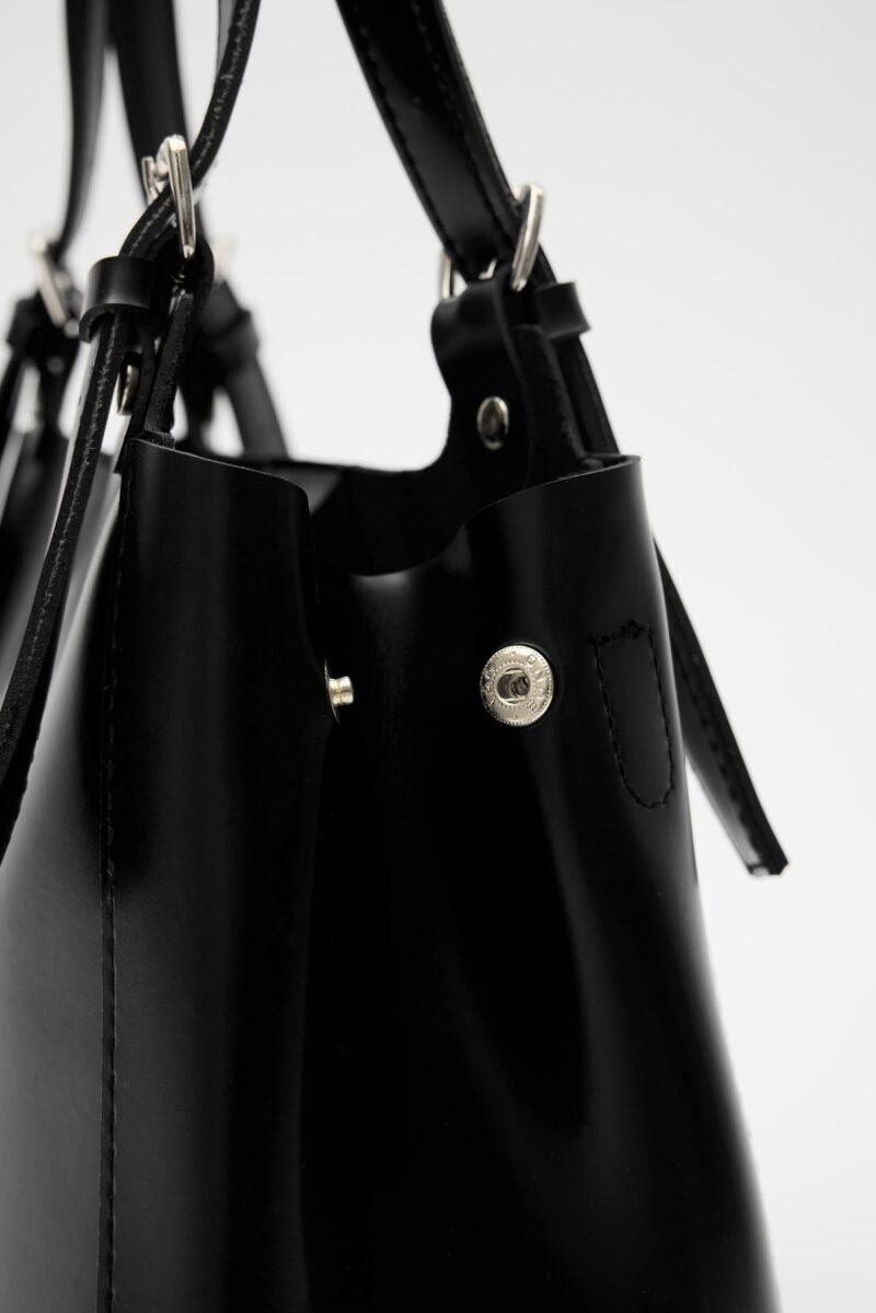 Solène Black - Image 5
