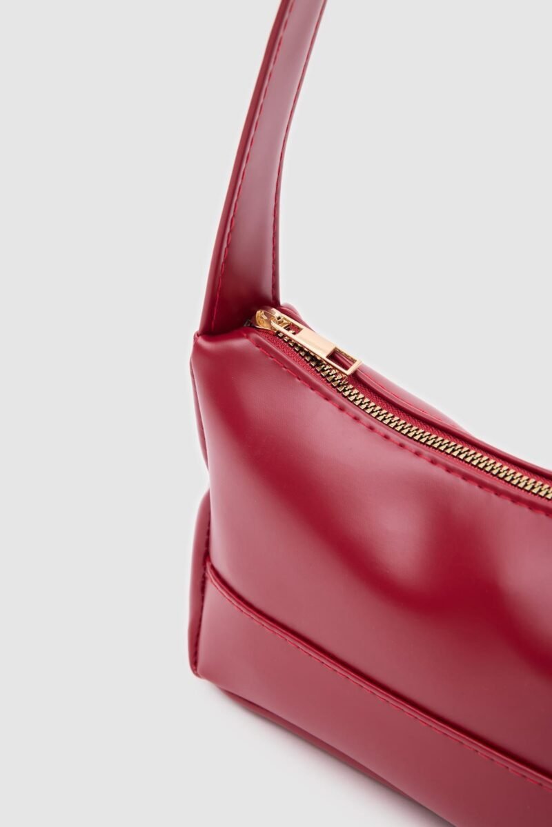 Casper Red - Image 3