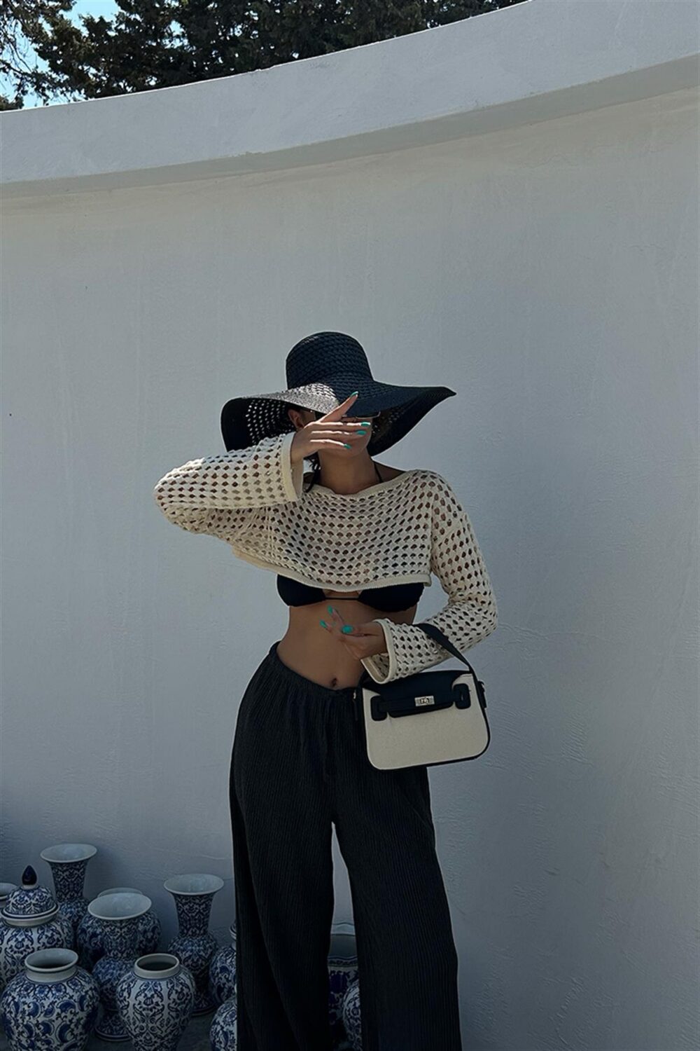 Lindy Canvas Black