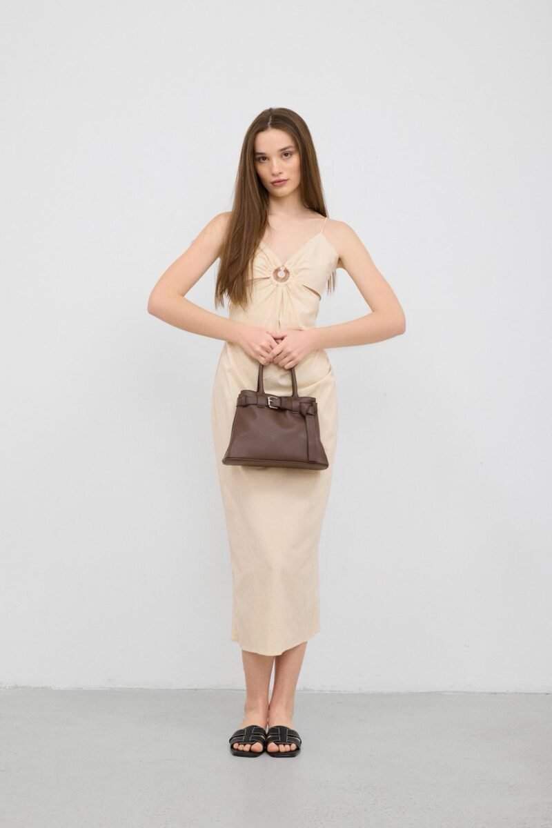Tess Brown - Image 4