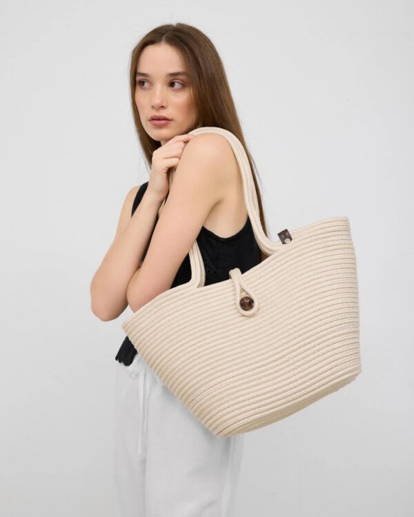 Vossa Handmade Straw Cream