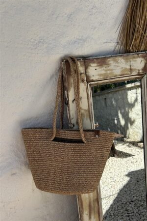 Roya Handmade Straw Nude