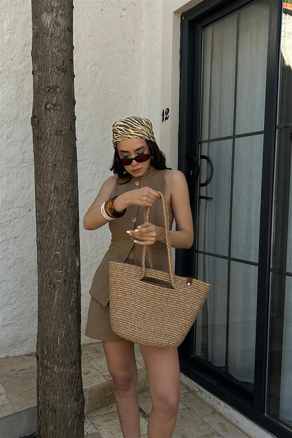 Roya Handmade Straw Nude