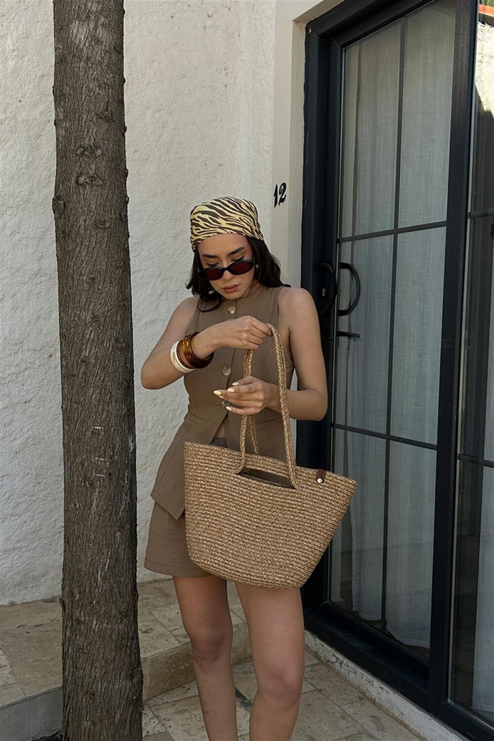 Roya Handmade Straw Nude