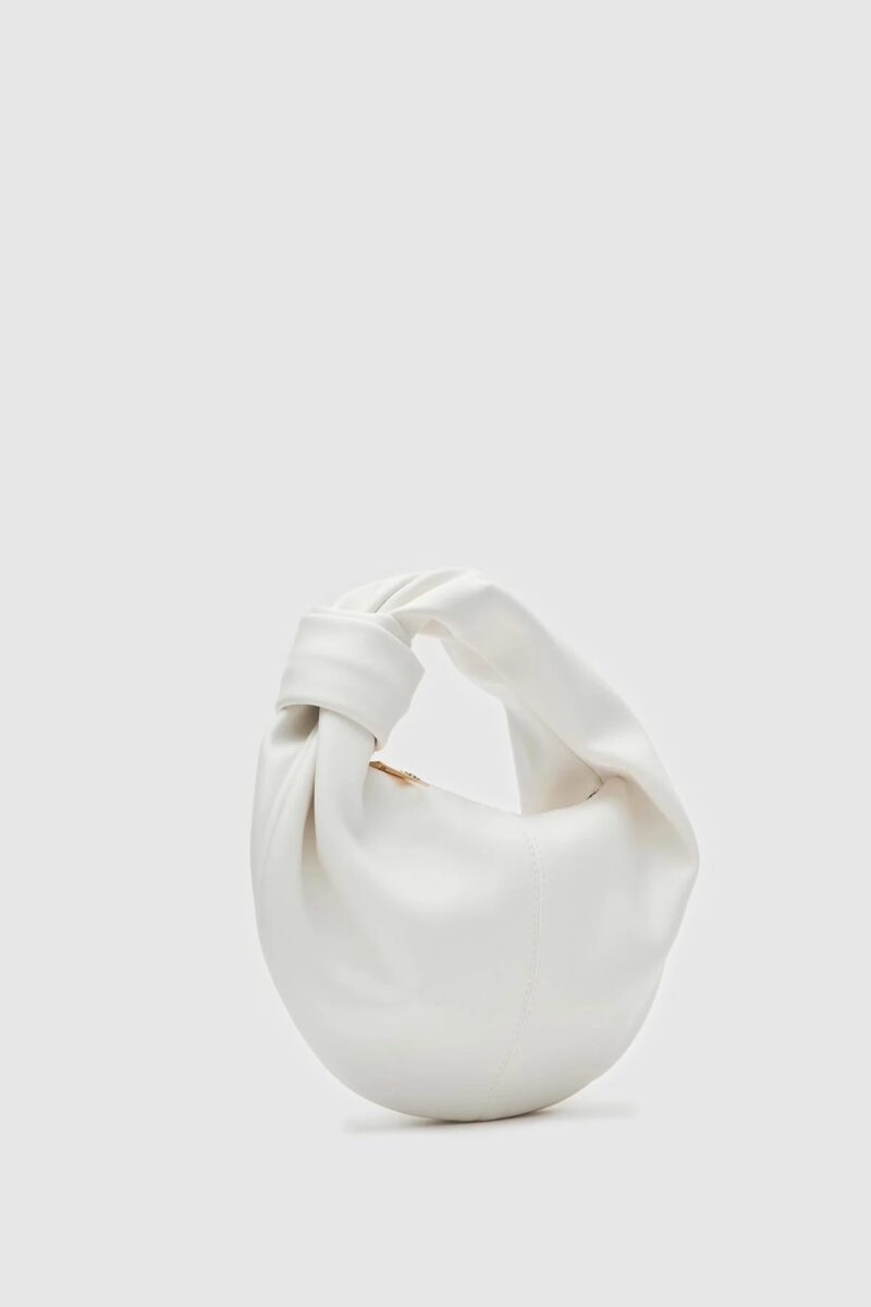 Capsule White