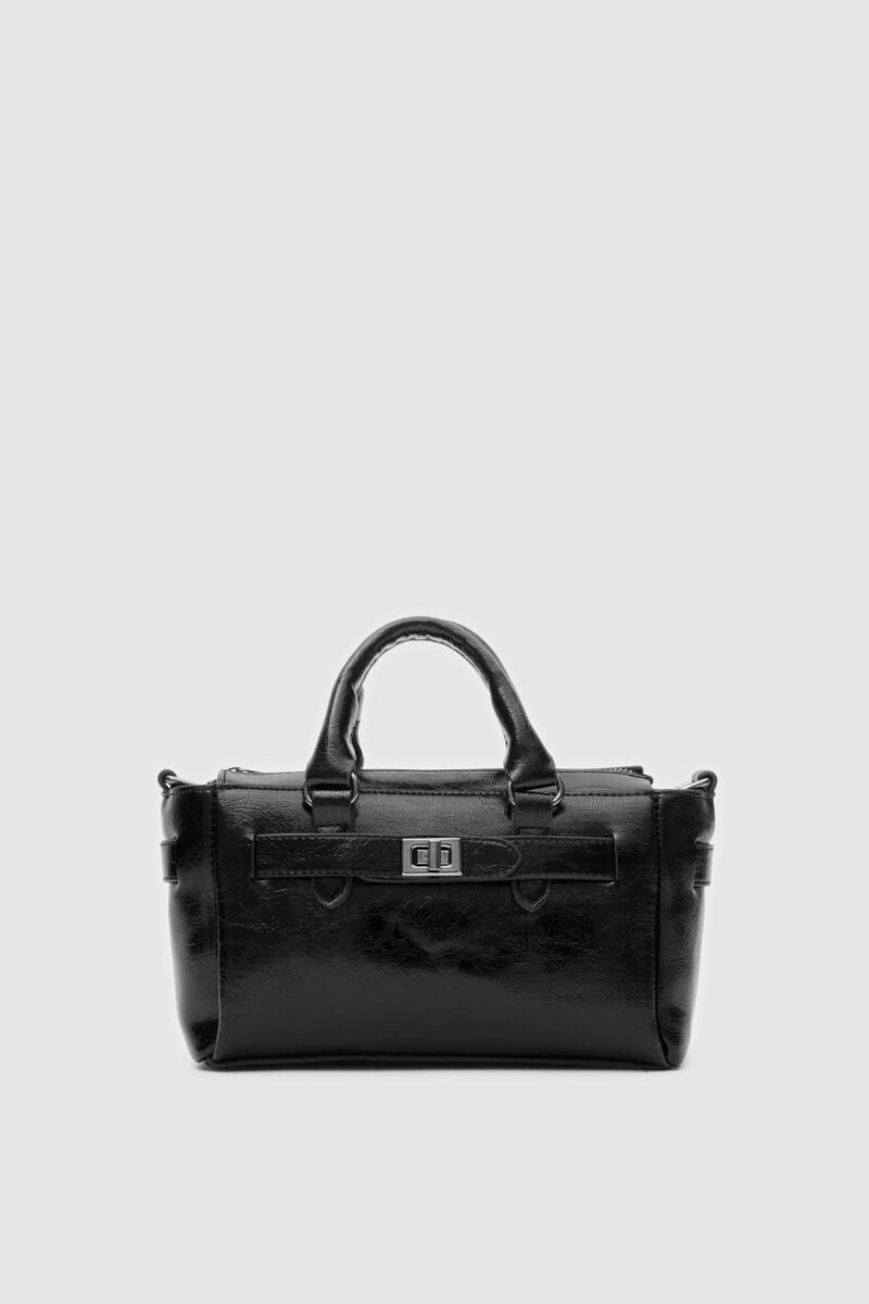 Amelia Black - Image 5