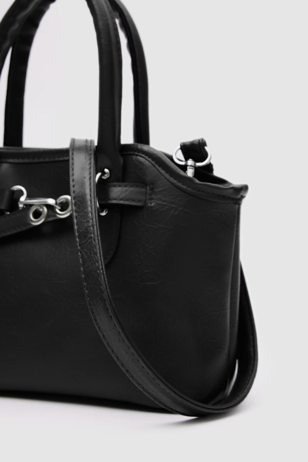 Crave Black