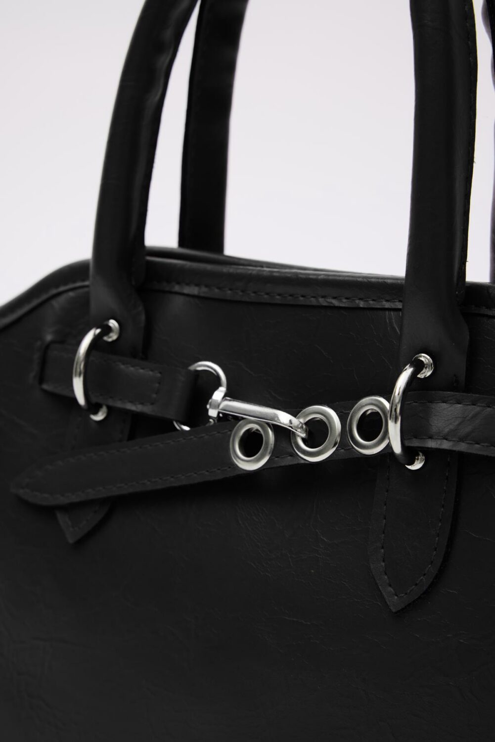 Crave Black