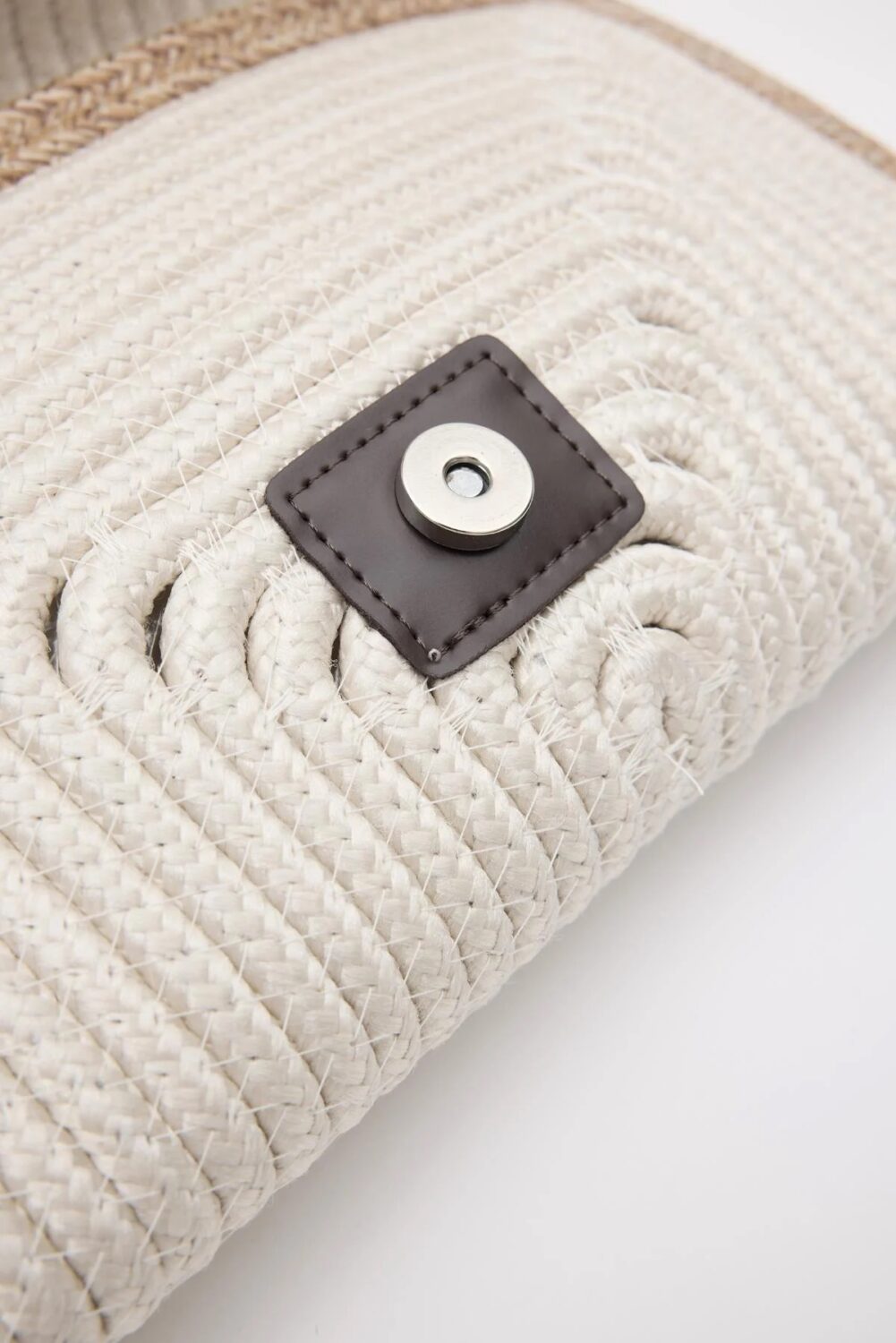 Giselle Straw Clutch