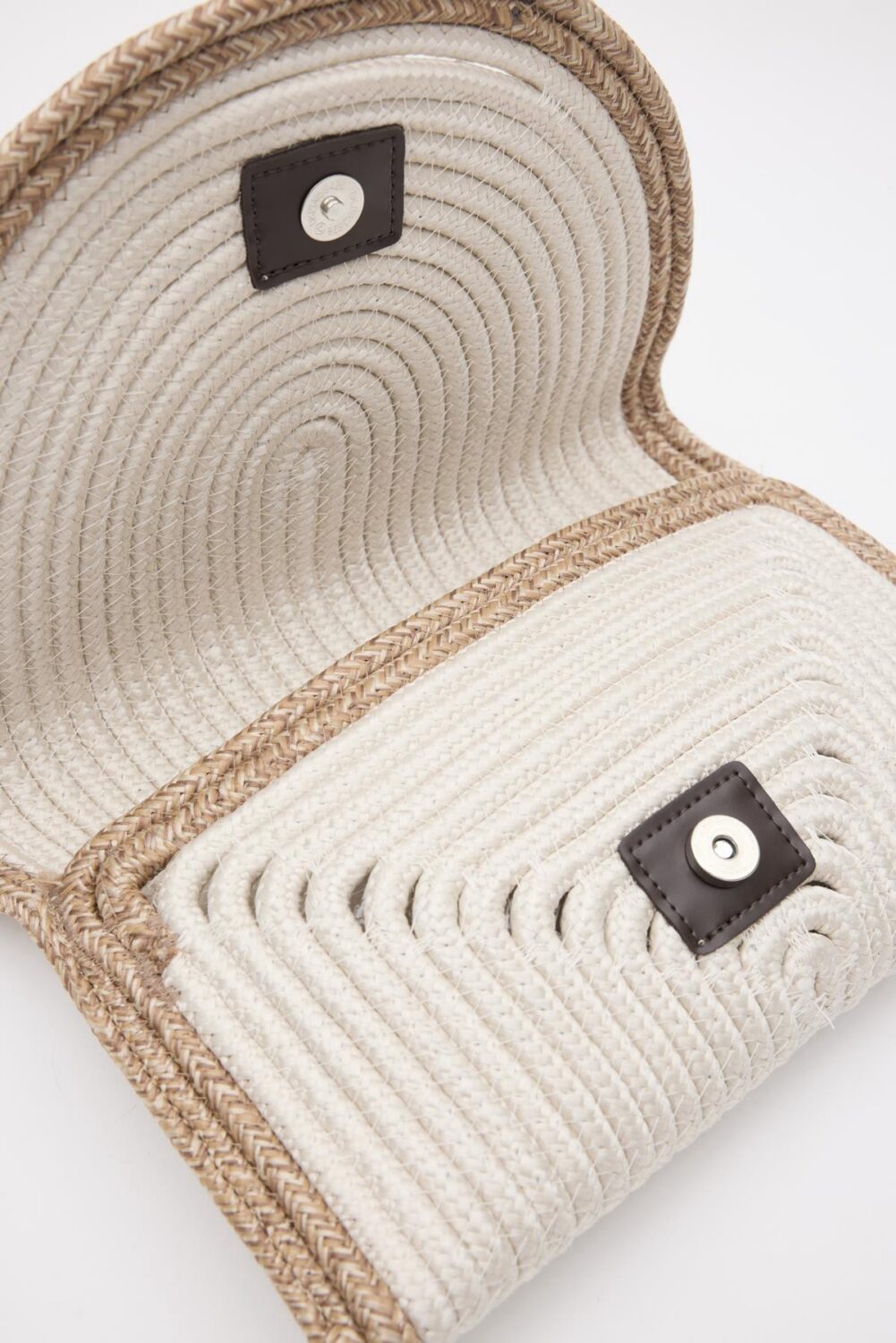 Giselle Straw Clutch