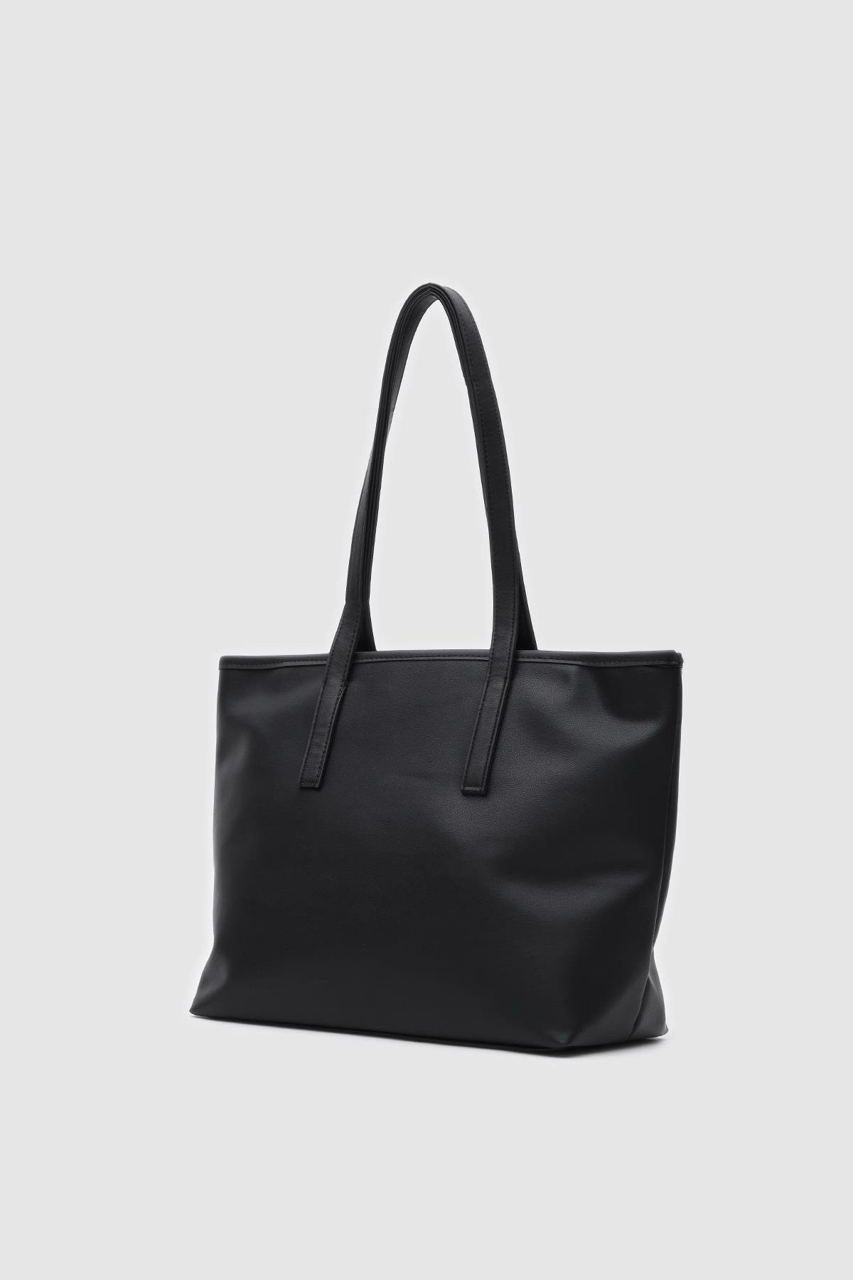 Mila Black - Image 4