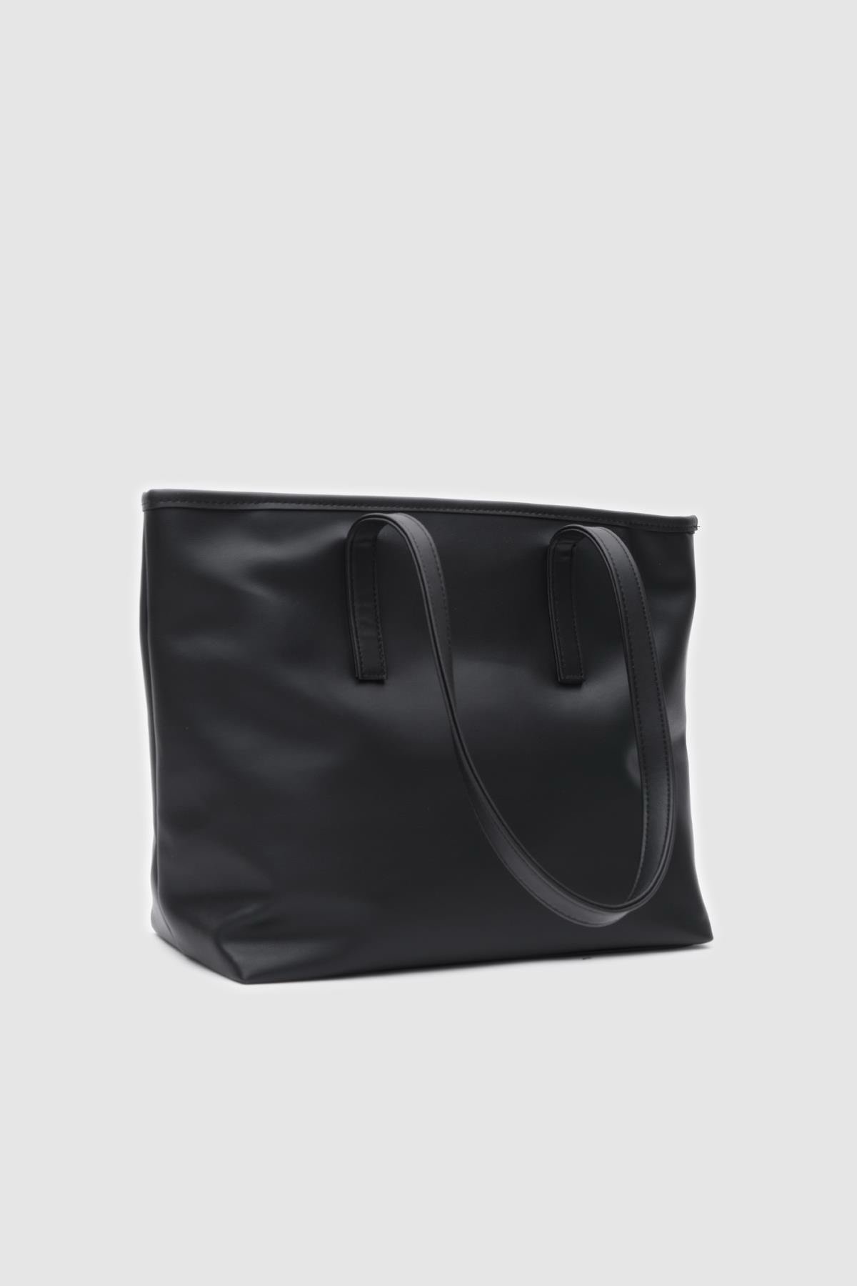 Mila Black - Image 3