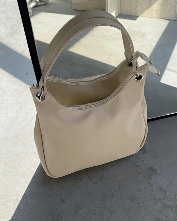 Valeria light Beige