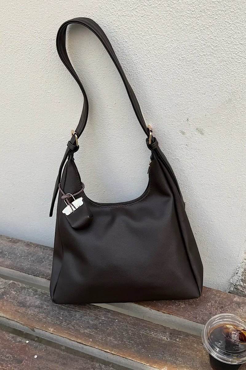 Onyx Brown + Charm - Image 3